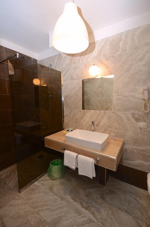 Hotel Clinton Casoria